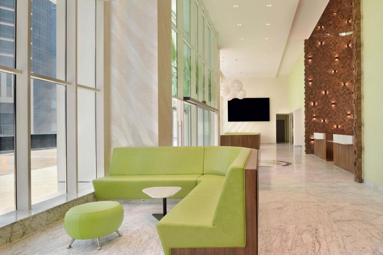 Element By Westin City Center Ντόχα Εξωτερικό φωτογραφία The interior of the hotel